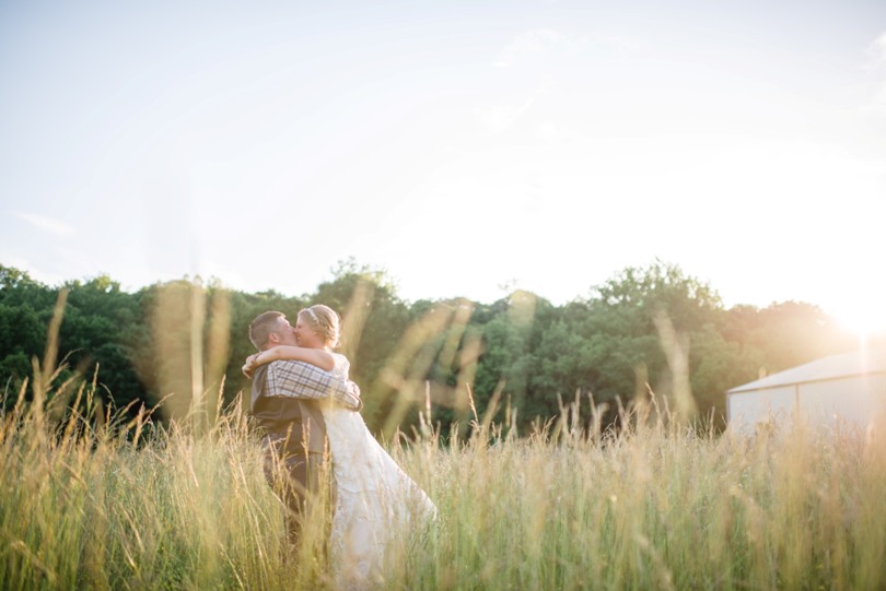 St. Louis-Wedding-Photography-Lindsey-Pantaleo-Photographer-Country-Chic (34)