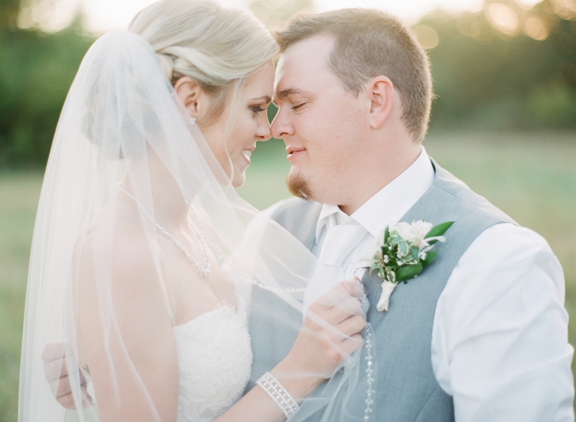 Lindsey-Pantaleo-Kansas-City-Missouri-Wedding-Photographer-Photography (8)