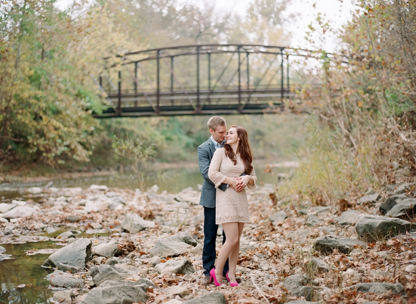 Capen-Park-Fall-Engagement-Session-Wedding-Photography-Columbia-Missouri-Lindsey-Pantaleo (6)
