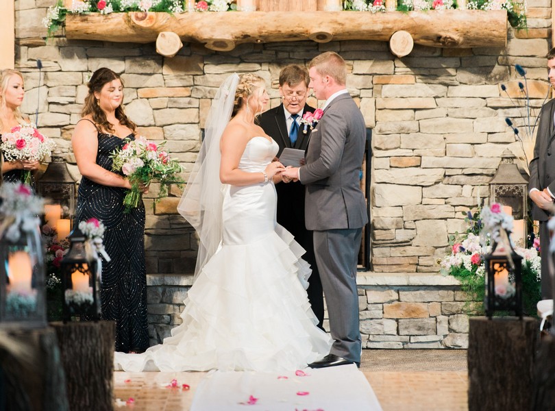 Lindsey-Pantaleo-Wedding-Buffalo-Lodge-Kingsville-Missouri- (35)