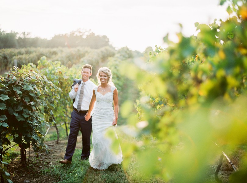 lindsey-pantaleo-wedding-photography-fulton-missouri-outdoor-wedding-16