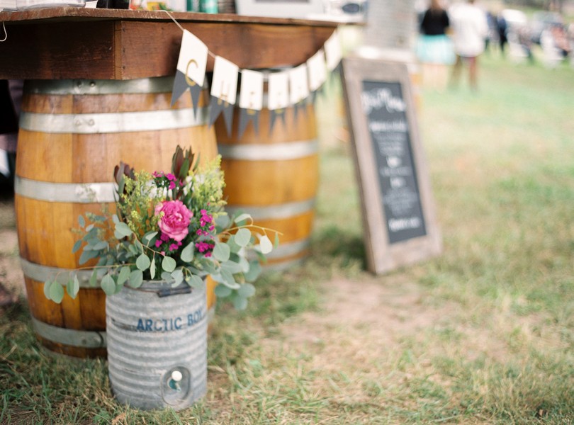 the-red-barn-wedding-photography-jefferson-city-missouri-lindsey-pantaleo-12