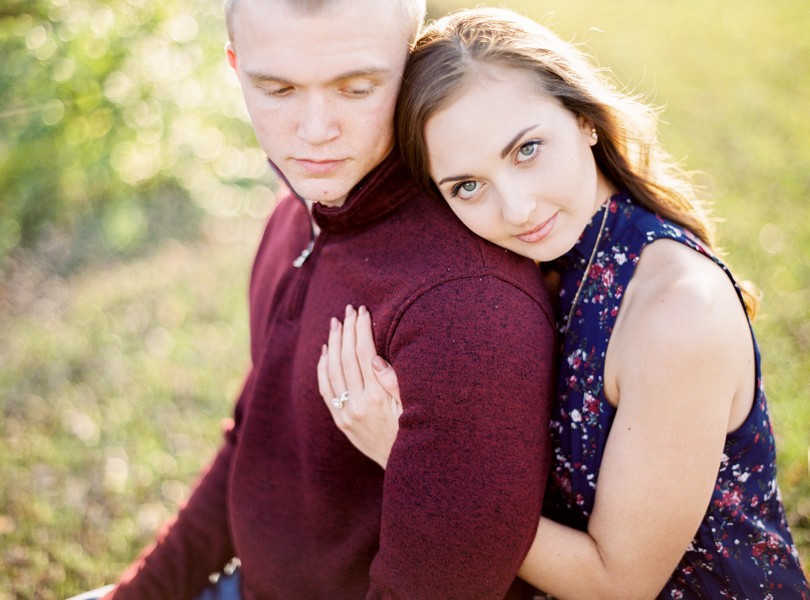 engagement-photography-lindsey-pantaleo-meramec-vineyards-st-james-missouri-2