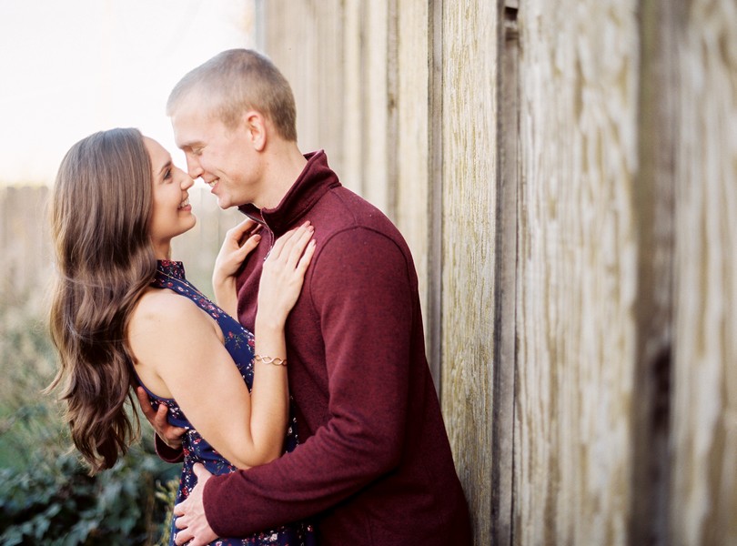 engagement-photography-lindsey-pantaleo-meramec-vineyards-st-james-missouri-4