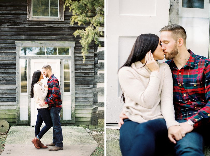 Wedding-Photographer-Lindsey-Pantaleo-Engagement-Shoot-Jefferson-City-Missouri-River-Access (18)