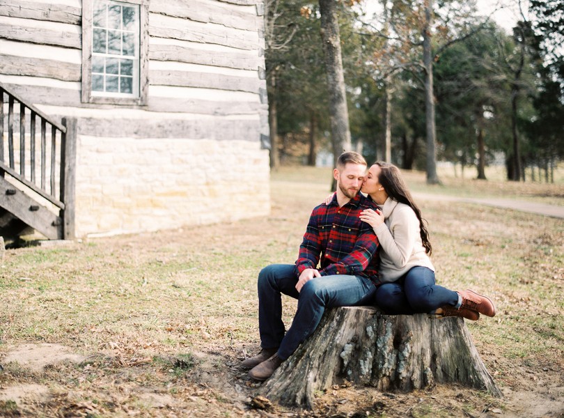 Wedding-Photographer-Lindsey-Pantaleo-Engagement-Shoot-Jefferson-City-Missouri-River-Access (7)