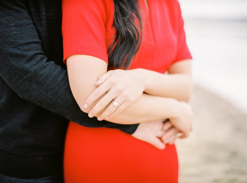 Wedding-Photographer-Lindsey-Pantaleo-Engagement-Shoot-Jefferson-City-Missouri-River-Access (9)