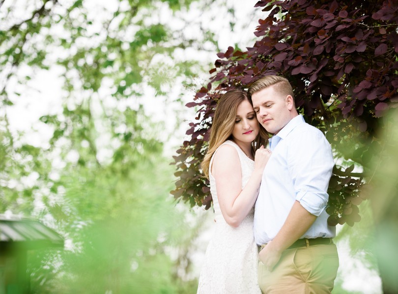 Jefferson-City-Columbia-Missouri-Wedding-Photographer-Engagement-Gardens-Lindsey-Pantaleo (8)
