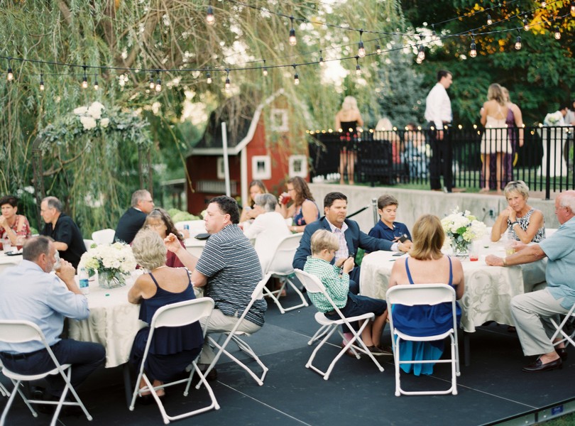 Outdoor-Wedding-Hannibal-Missouri-Lindsey-Pantaleo-Backyard-Wedding (18)