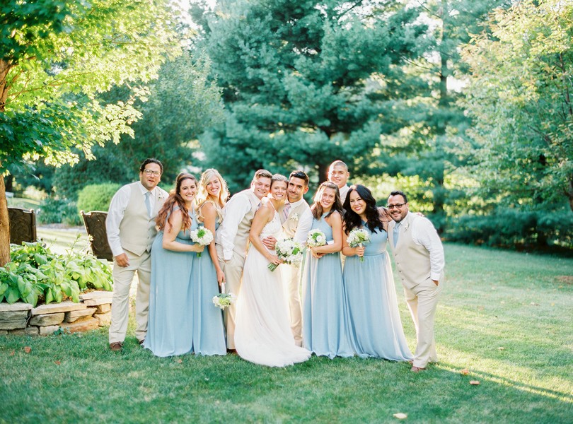 Outdoor-Wedding-Hannibal-Missouri-Lindsey-Pantaleo-Backyard-Wedding (6)